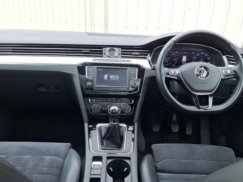 Volkswagen Passat 2.0 Tdi Gt AF66FYW Silver #3