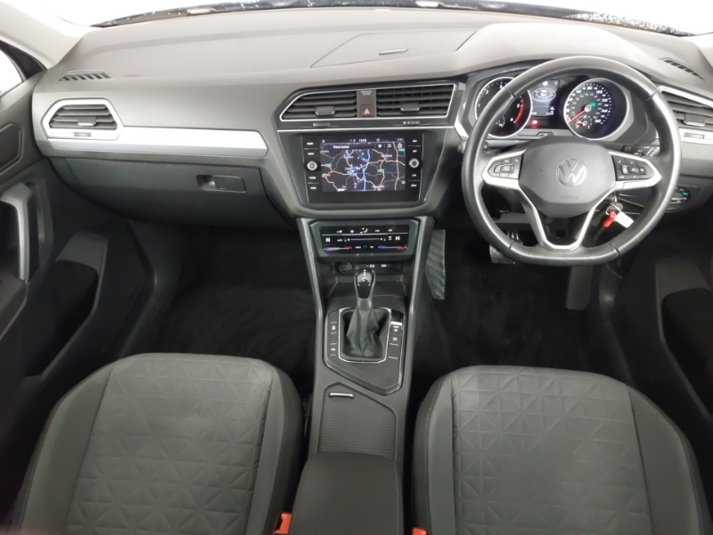 Volkswagen Tiguan 2.0 Tdi Life Dsg VE72SXP Grey #3