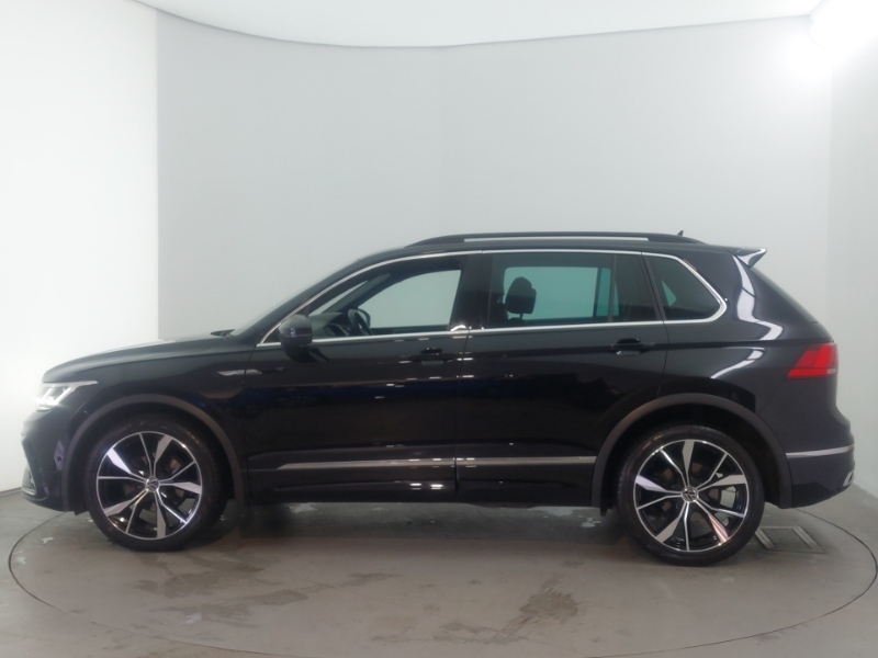 Volkswagen Tiguan 2.0 Tdi 4Motion R-line Dsg LO72MVU Black #4