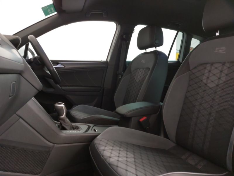 Volkswagen Tiguan 2.0 Tdi R-line Edition Dsg AJ73PNE White #5