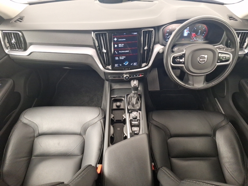 Volvo V60 Cross Country 2.0 D4 190 Cross Country Awd Grey #3