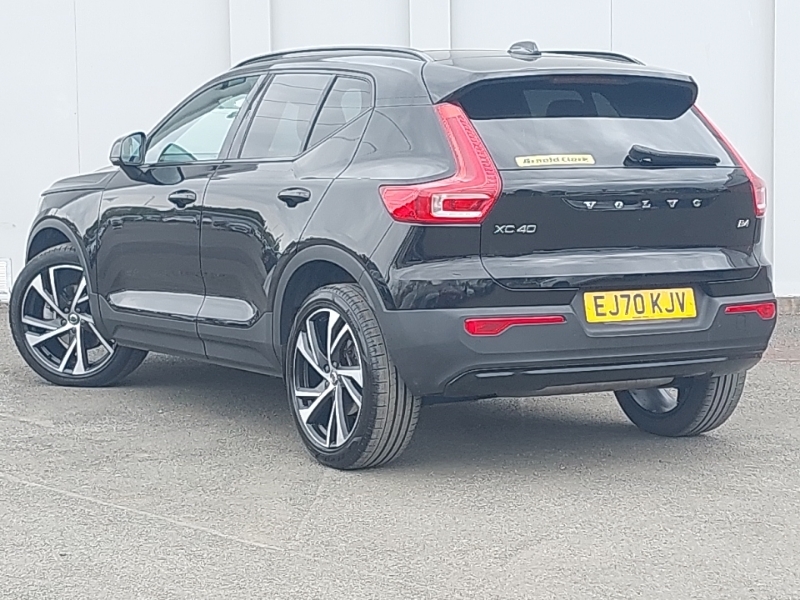 Volvo XC40 2.0 B4p R Design Pro EJ70KJV Black #2
