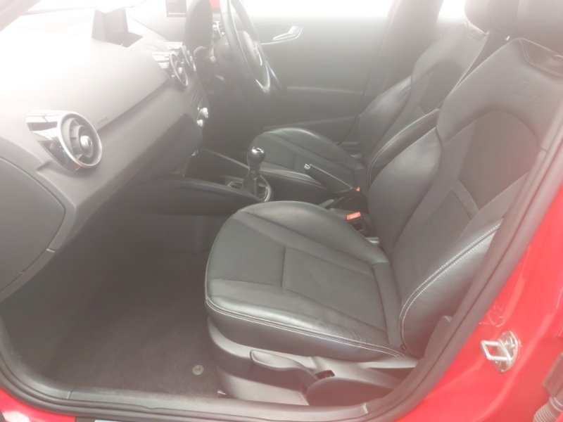Audi A1 1.4 Tfsi 150 S Line EA67UOO Red #5