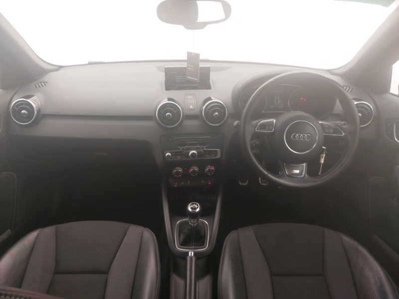 Audi A1 1.4 Tfsi 150 S Line EA67UOO Red #3
