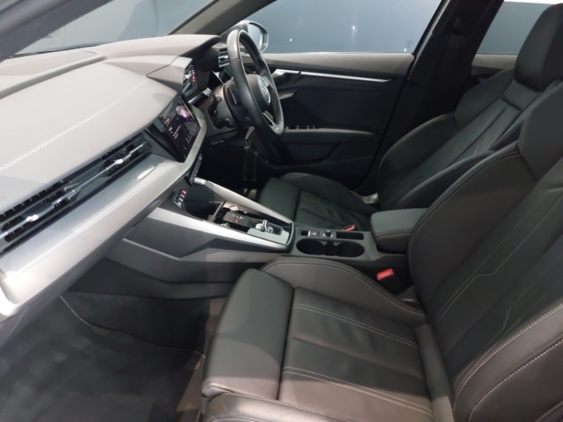 Audi A3 30 Tfsi S Line S Tronic FL23WOA Grey #5