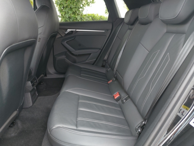 Audi A3 35 Tdi S Line S Tronic DE23ZVG Black #6