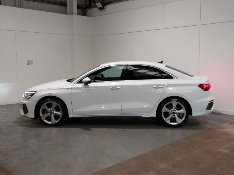 Audi A3 35 Tfsi S Line LT24OMW White #4