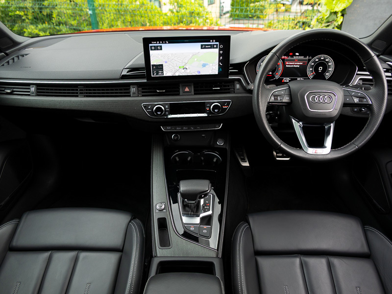 Audi A4 35 Tfsi Vorsprung S Tronic VU22DTX Red #3