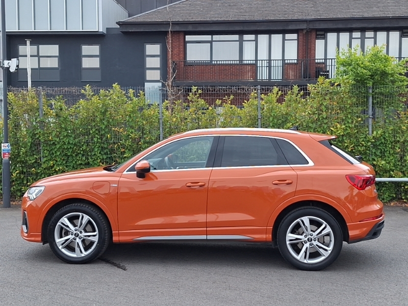 Audi Q3 45 Tfsi E S Line S Tronic Tech Pro KY23PHN Orange #4