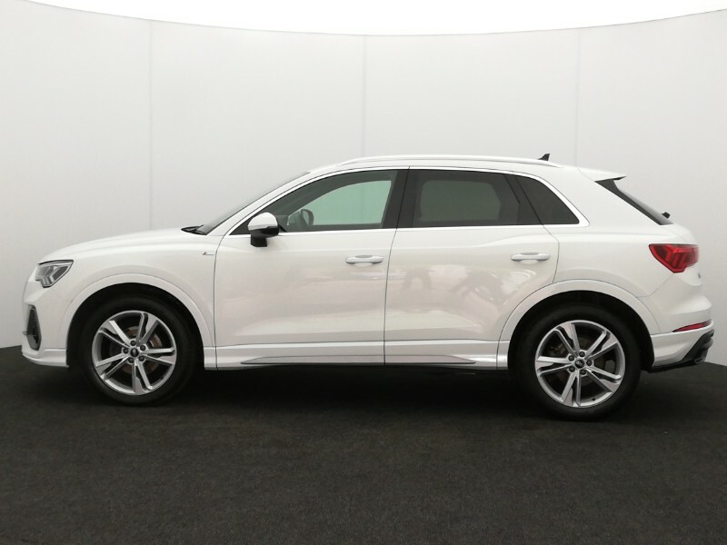 Audi Q3 35 Tfsi S Line S Tronic GY21EBZ White #4