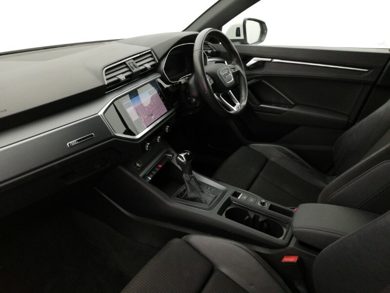 Audi Q3 35 Tfsi S Line S Tronic GY21EBZ White #5