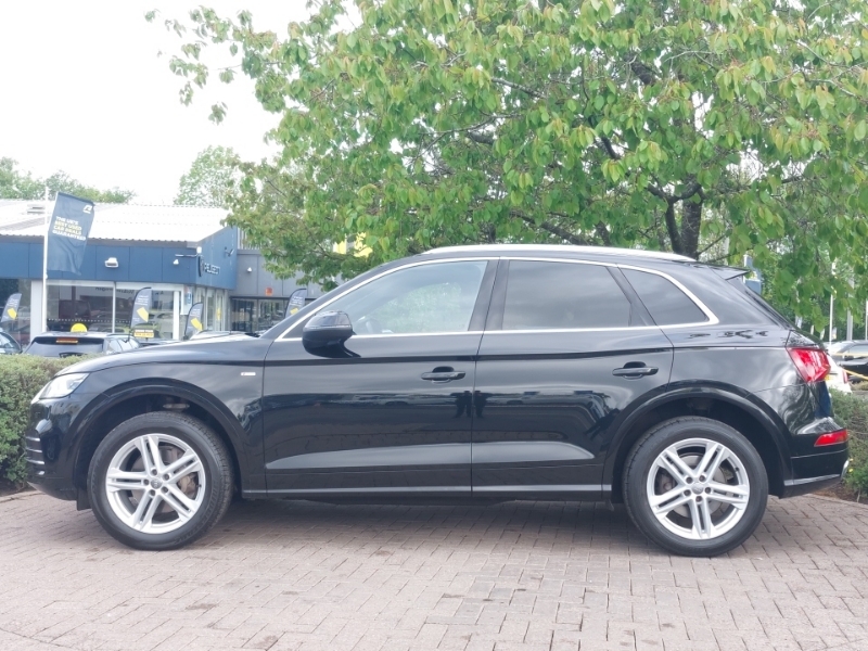 Audi Q5 45 Tfsi Quattro S Line S Tronic WL19NWO Black #4