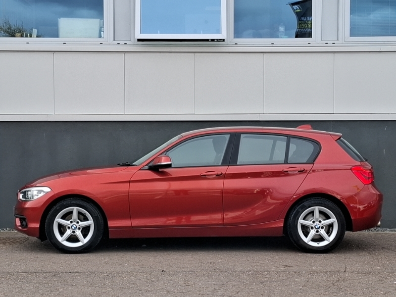 BMW 1 Series 116D Se Business Navservotronic SC19BYO Orange #4
