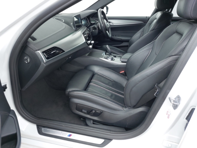 BMW 5 Series 520I M Sport PL68UDS White #5