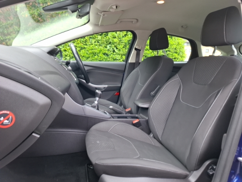 Ford Focus 1.5 Tdci 120 Zetec YG15VXD Blue #5