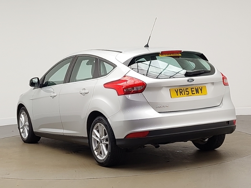 Ford Focus 1.5 Tdci 120 Zetec Silver #2