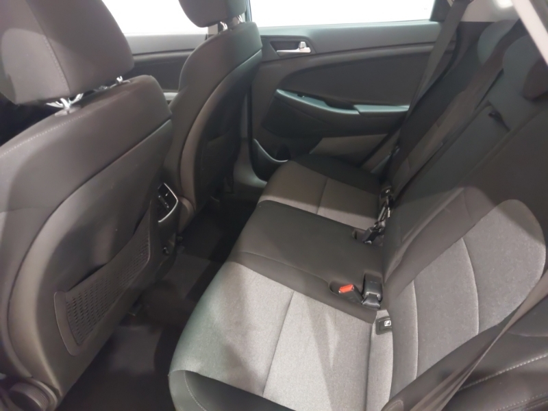 Hyundai Tucson 1.6 Gdi Se Nav 2Wd FG68PYF Blue #6