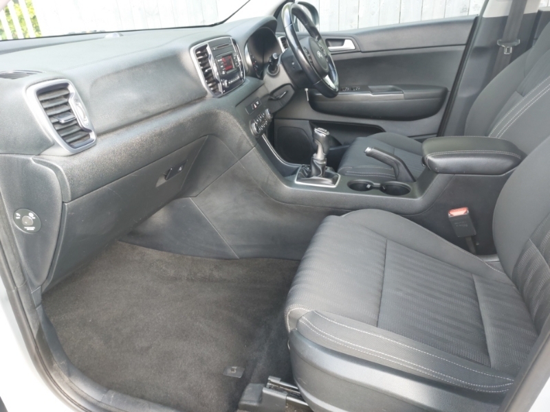 Kia Sportage 1.7 Crdi Isg 1 RE67WDC Silver #5