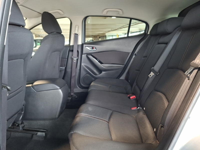 Mazda 3 2.0 Se-l Nav ST18GSV Silver #6