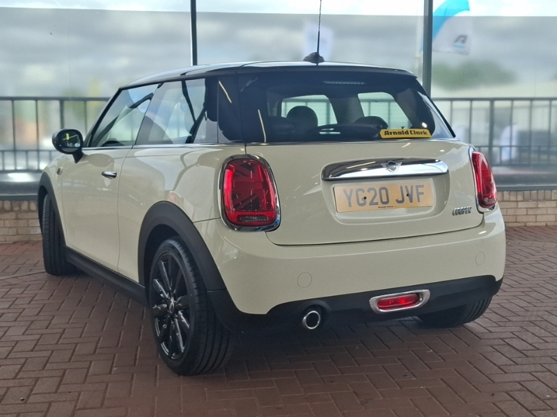 Mini Hatch 1.5 Cooper Exclusive II YG20JVF White #2