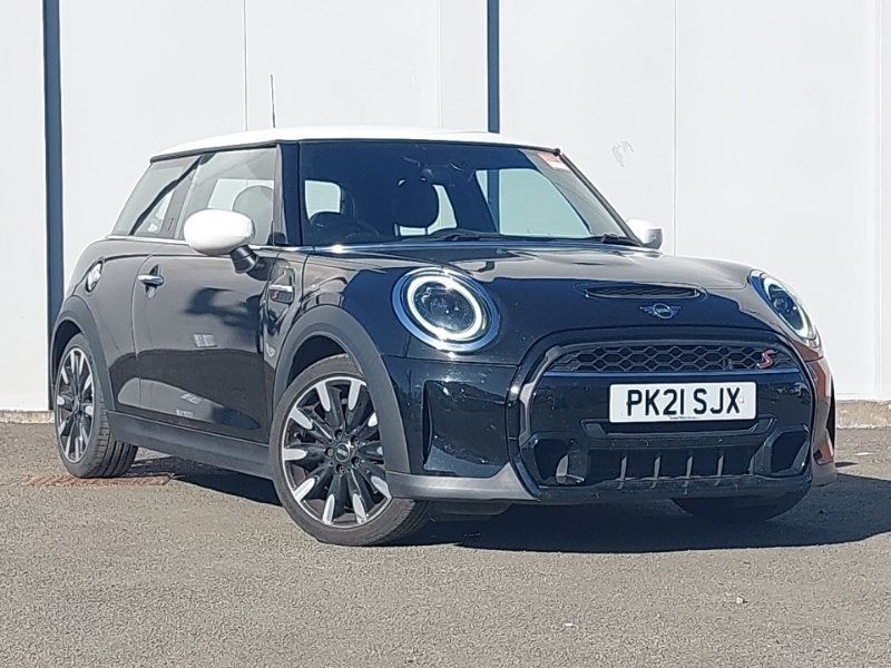 Mini Hatch 2.0 Cooper S Exclusive Black
