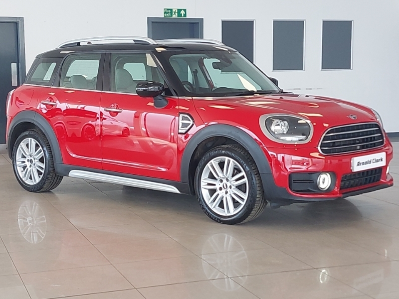 Mini Hatch 1.5 Cooper Exclusive SA69SRU Red