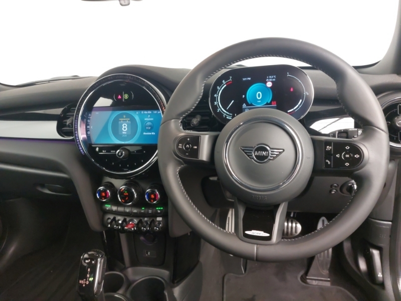 Mini Hatch 1.5 Cooper Sport SH23NKO Black #5