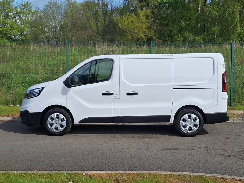 Renault Trafic Sl30 Blue Dci 130 Advance Van SH24RLO White #4