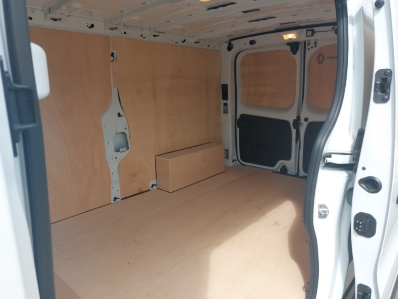 Renault Trafic Ll30 Blue Dci 150 Advance Safety Van Eag9 SD26LPN White #6
