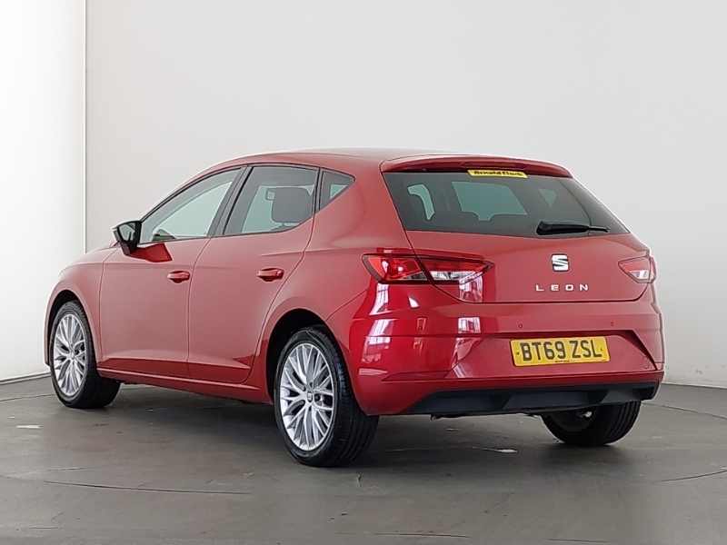Seat Leon 1.5 Tsi Evo Se Dynamic Ez BT69ZSL Red #2