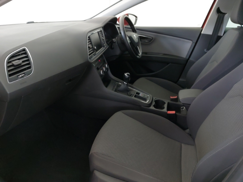Seat Leon 1.5 Tsi Evo Se Dynamic Ez BT69ZSL Red #5