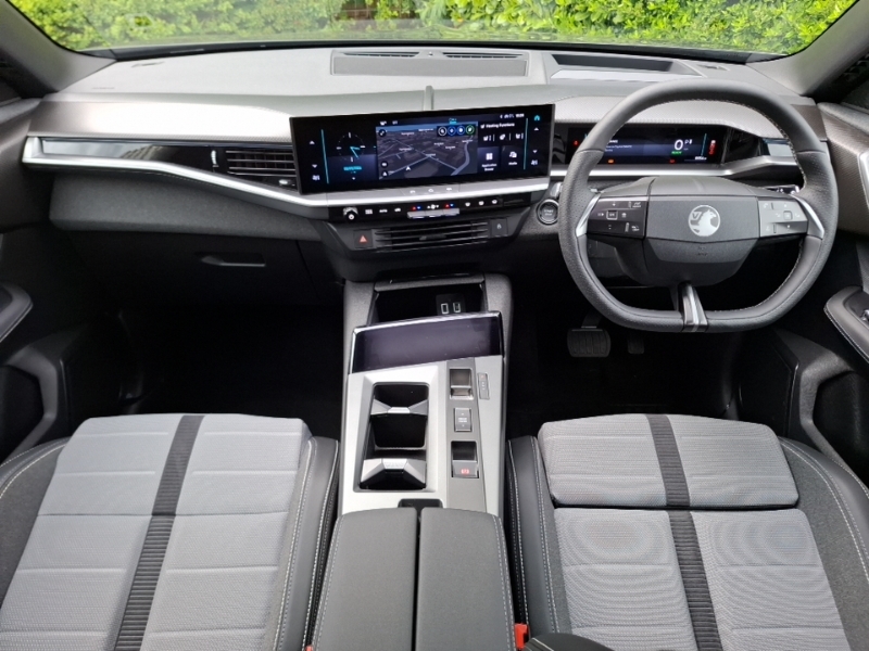 Vauxhall Grandland 157Kw Ultimate 73Kwh Panoramic Roof SA25HZD Black #3