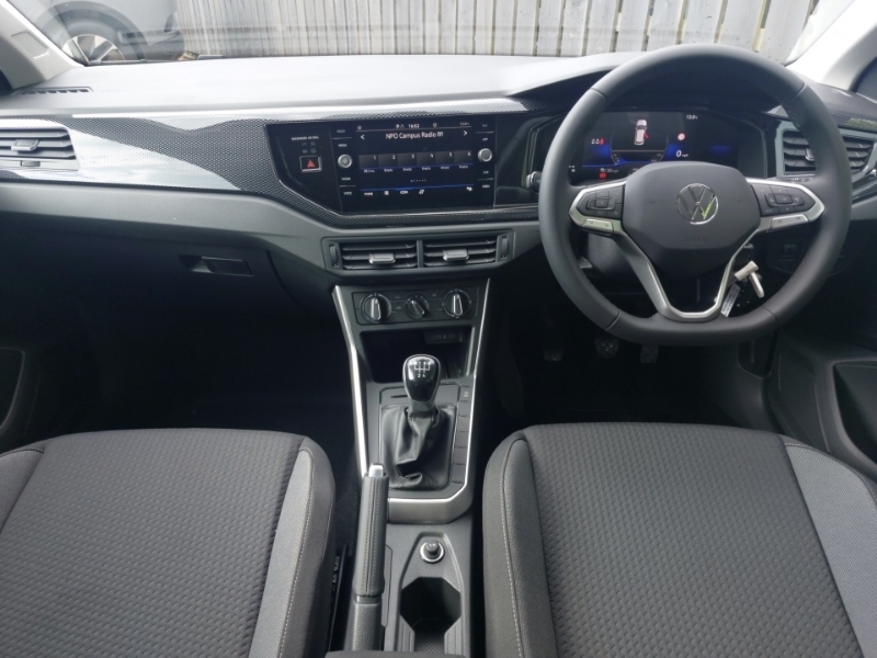 Volkswagen Polo 1.0 Tsi Match  Blue #3