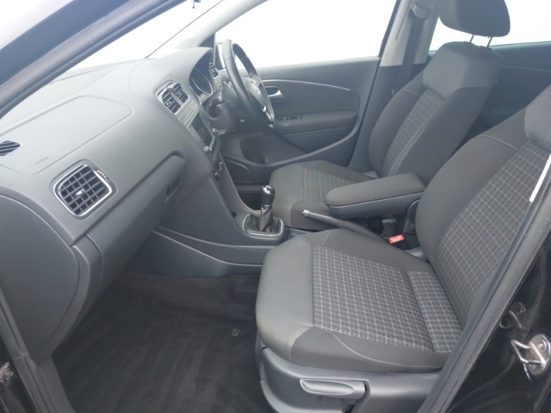 Volkswagen Polo 1.2 Tsi 110 Sel SM64RXG Black #5