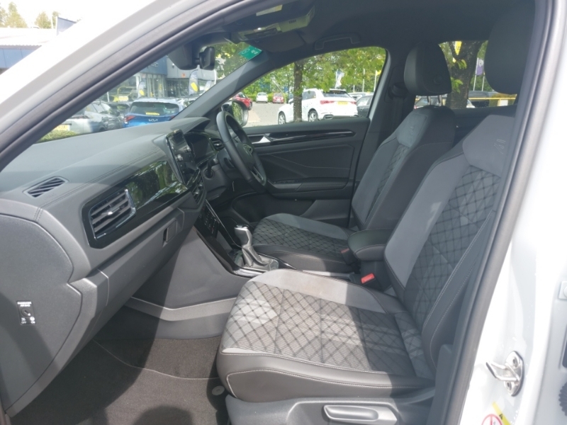 Volkswagen T-Roc 1.5 Tsi R-line Dsg SR72HKF White #5