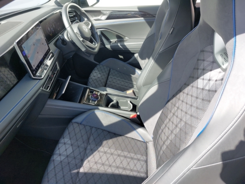 Volkswagen Tiguan 1.5 Etsi 150 R-line Dsg PK74NUH Black #5