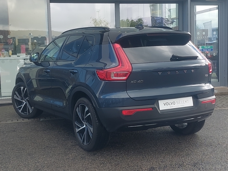 Volvo XC40 1.5 T3 163 R Design Pro Geartronic YY22KRZ Blue #2