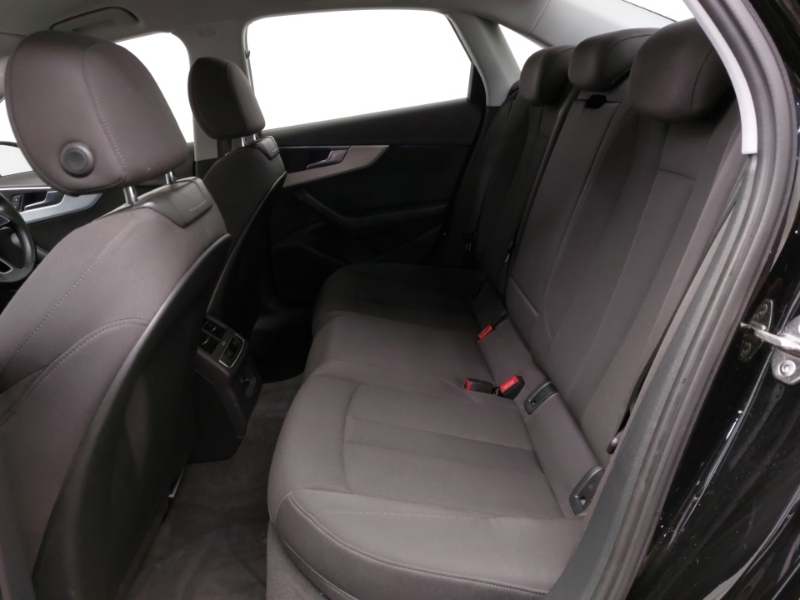Audi A4 2.0 Tdi Ultra Se CU16UPE Black #6