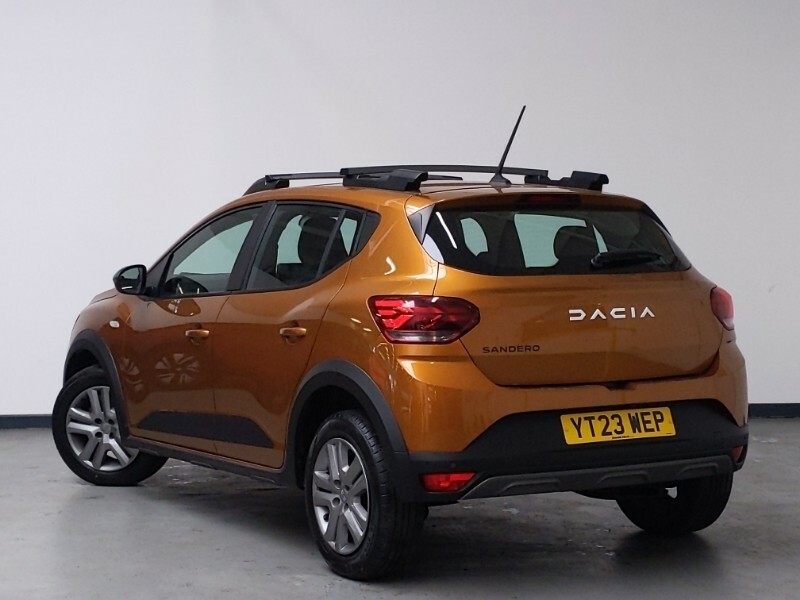 Dacia Sandero Stepway 1.0 Tce Expression YT23WEP Orange #2