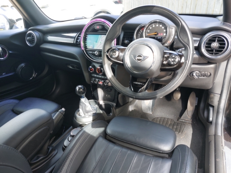 Mini Hatch 2.0 Cooper S Exclusive II SJ19HCV Black #3