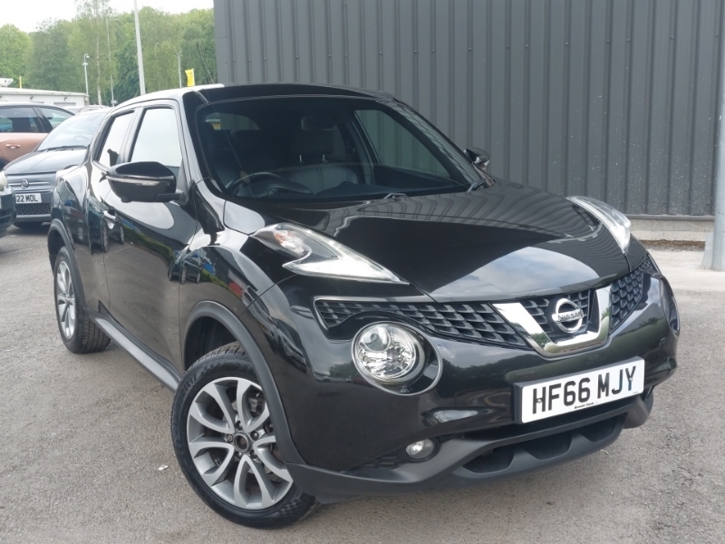 Nissan Juke 1.6 Tekna Xtronic Black