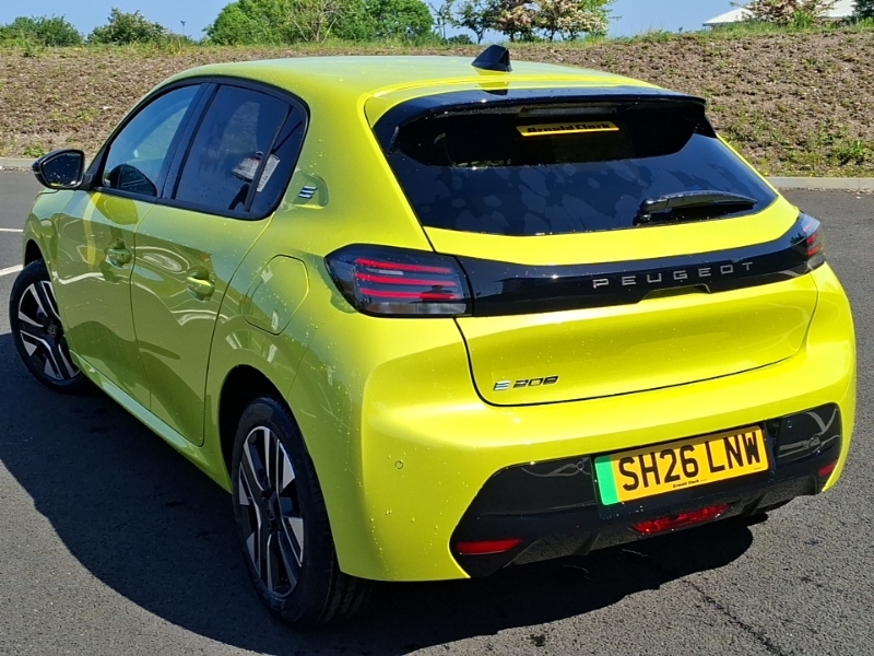 Peugeot e-208 100Kw Allure 50Kwh SH26LNW #2