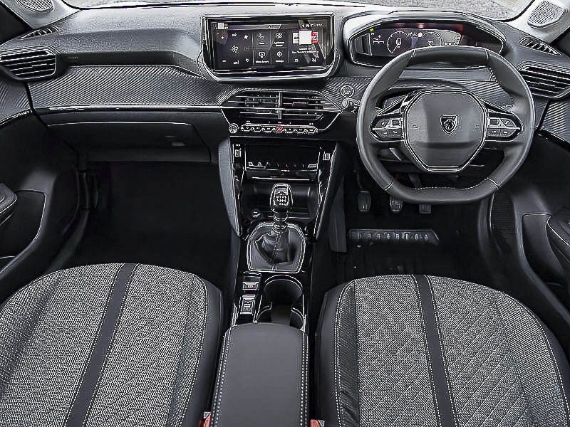 Peugeot 208 1.2 Puretech 100 Allure Red #3