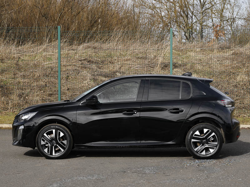 Peugeot 208 1.2 Puretech 100 Allure SH26TYK Black #4
