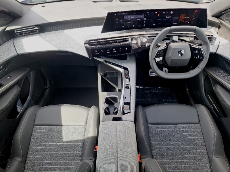 Peugeot 3008 1.2 Hybrid 145 Allure E-dsc6 Blue #3