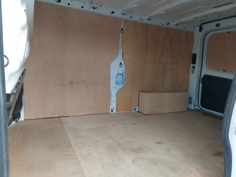Renault Trafic Ll30 Blue Dci 130 Business Van HK23WDD White #5