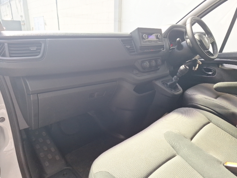 Renault Trafic Ll30 Blue Dci 130 Start Van YB23WLH White #5