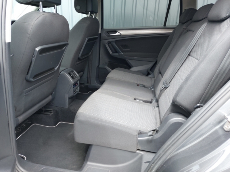 Volkswagen Tiguan Allspace 2.0 Tdi Match Grey #6