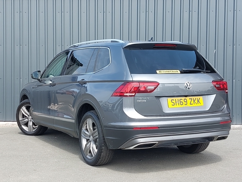 Volkswagen Tiguan Allspace 2.0 Tdi Match Grey #2