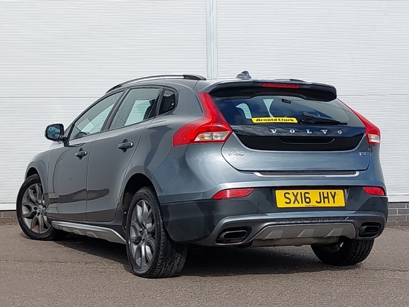 Volvo V40 Cross Country T3 152 Cross Country Pro Grey #2